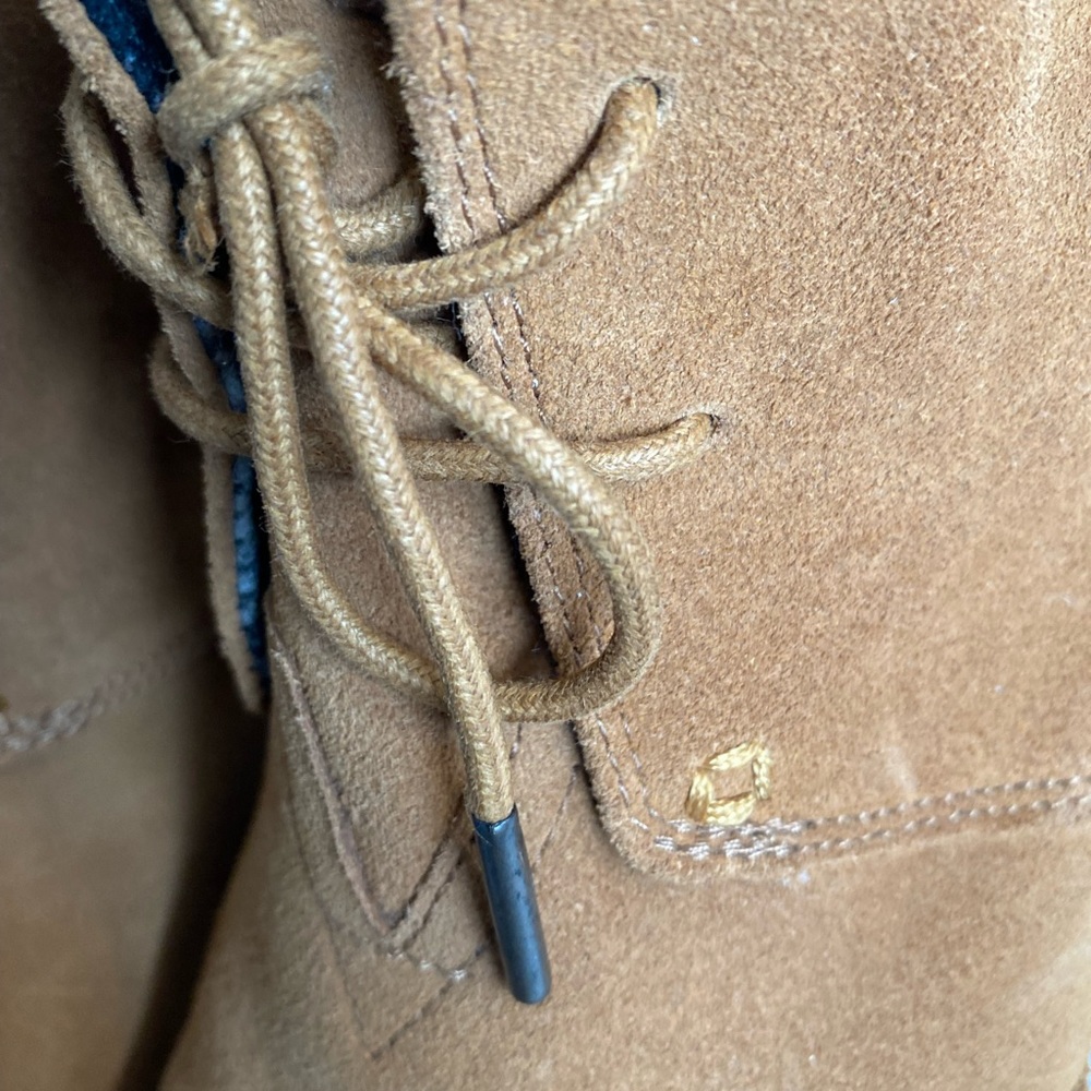 TOMS Desert‎ Booties with 3" Wedge Tan Lace up Suede Size 10W - Picture 8 of 12